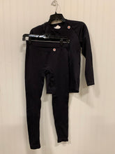 Load image into Gallery viewer, Bula Black Base Layer 2 Piece Ski Wear Size Medium
