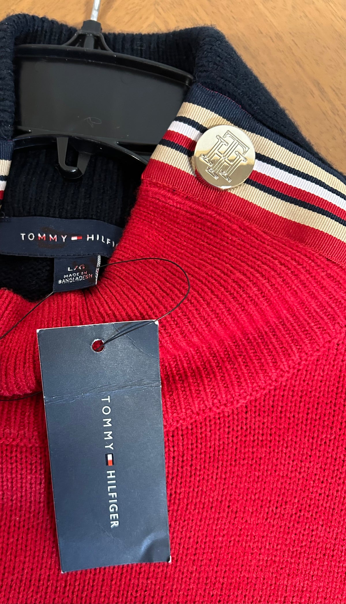 Tommy Hilfiger, Sweater, size Large