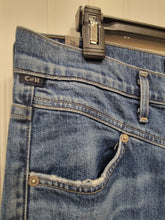 Load image into Gallery viewer, Citizens of Humanity Jeans
