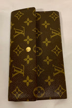 Load image into Gallery viewer, Louis Vuitton Monogram Long Wallet

