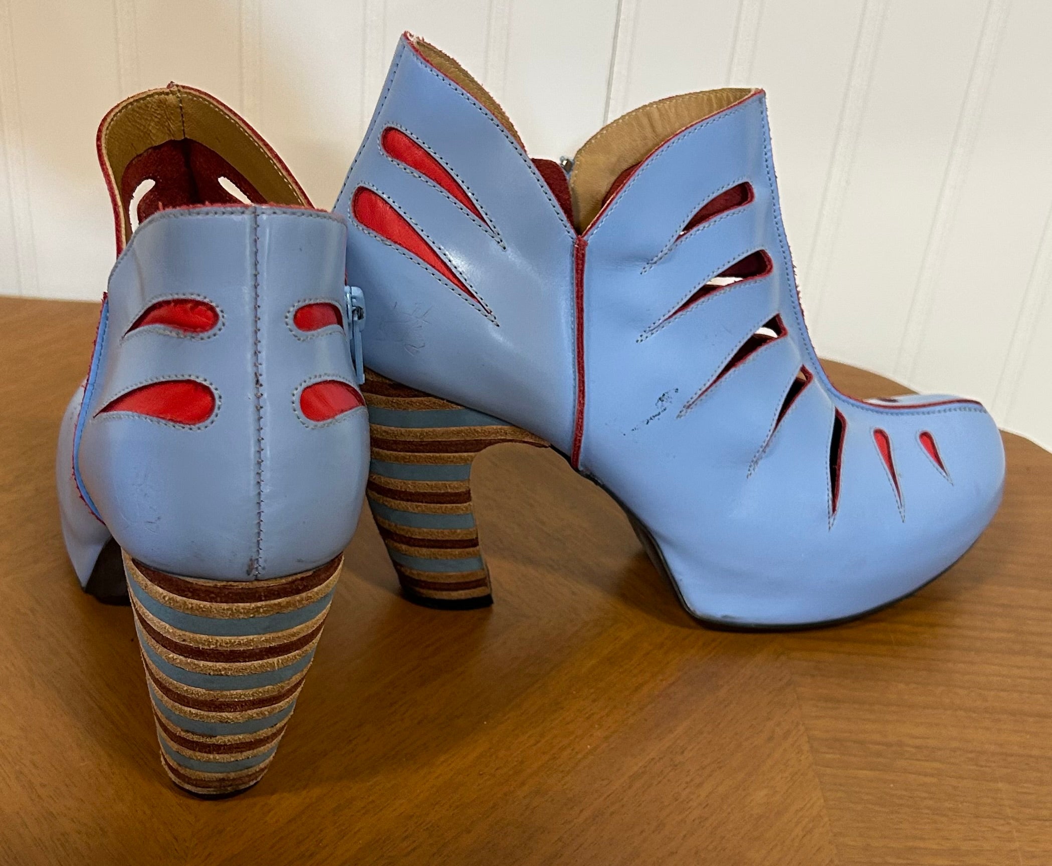 John Fluevog, Modotti Blue booties, size 8 1/2
