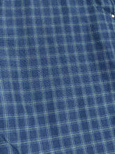Load image into Gallery viewer, Bolle’ golf, shorts, size 38
