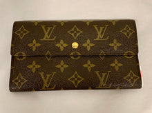 Load image into Gallery viewer, Louis Vuitton Monogram Long Wallet
