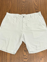 Load image into Gallery viewer, Footjoy, shorts, size 40
