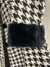 Load image into Gallery viewer, Blueberi Boulevard, dress coat, size 6/6X
