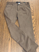 Load image into Gallery viewer, Agave Denim Rocker Pants Size 34
