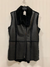 Load image into Gallery viewer, Worth Leather Jacket Vest Size 4
