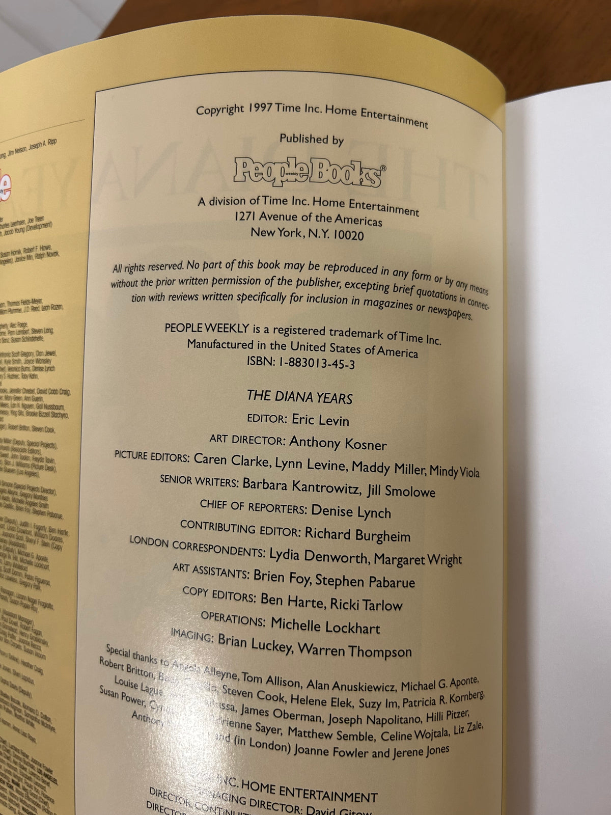 The Diana Years, Magazine