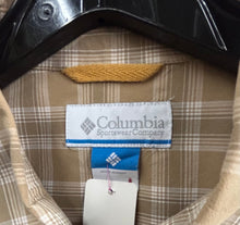 Load image into Gallery viewer, Columbia, shirt, size Large
