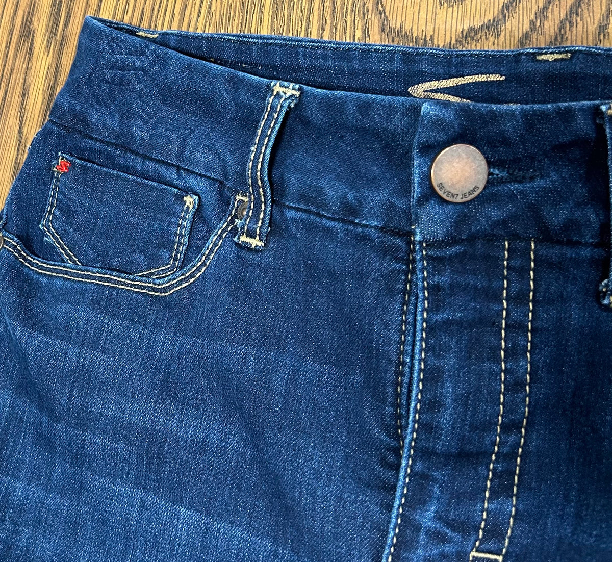 Seven7, Blue Denim Jeans, size 10