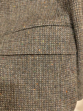 Load image into Gallery viewer, Burberry’s Suit Coat Size 42

