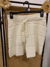 Load image into Gallery viewer, Pinch brand, Knit Shorts, Size Small
