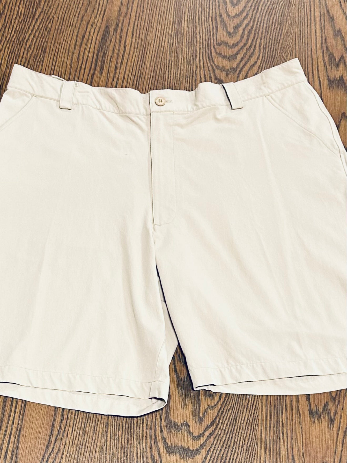 Under Armour, Shorts, size 40