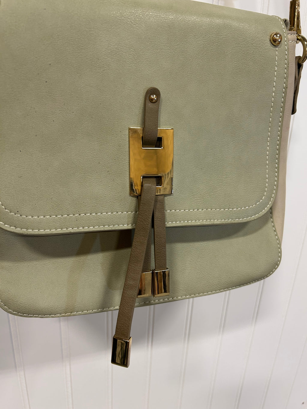 Charming Charlie, Two-Tone bag