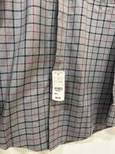 Load image into Gallery viewer, Brooks Brothers Men’s Button Down Shirt Non Iron Size Small
