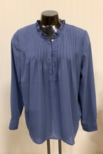 Load image into Gallery viewer, J. Crew Mercantile New Blouse Size 12

