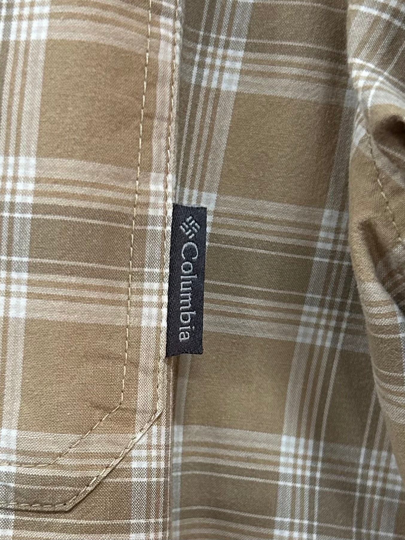 Columbia, shirt, size Large