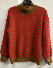 Load image into Gallery viewer, Entro, sweater, size medium
