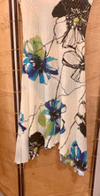 Load image into Gallery viewer, Komarov, dress, Size Small
