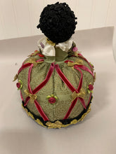 Load image into Gallery viewer, Madame Alexander Doll Pin Cushion
