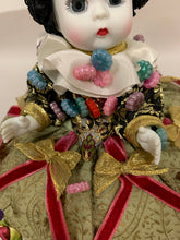 Load image into Gallery viewer, Madame Alexander Doll Pin Cushion
