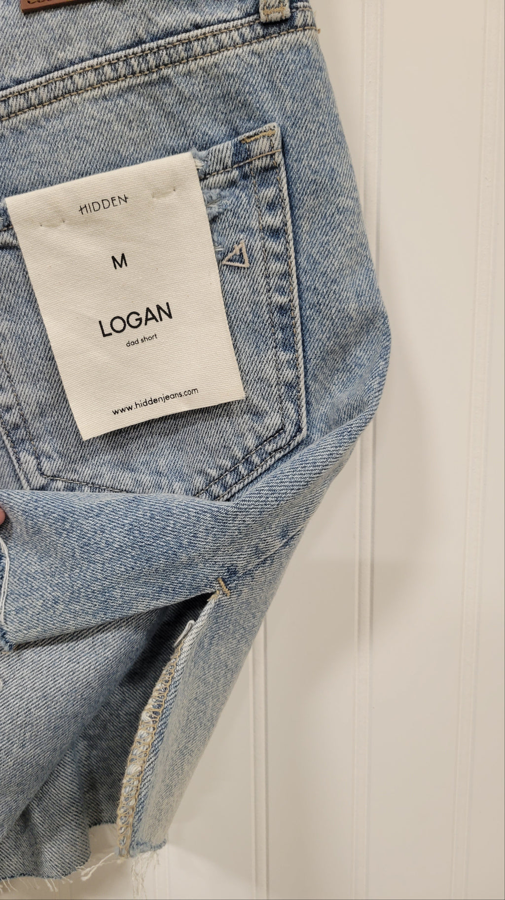 Hidden, denim shorts, size Small