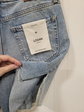 Load image into Gallery viewer, Hidden Brand Jean Shorts
