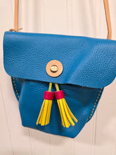 Load image into Gallery viewer, Crossbody Purse
