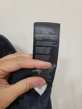 Load image into Gallery viewer, Liverpool Cropped Jeans
