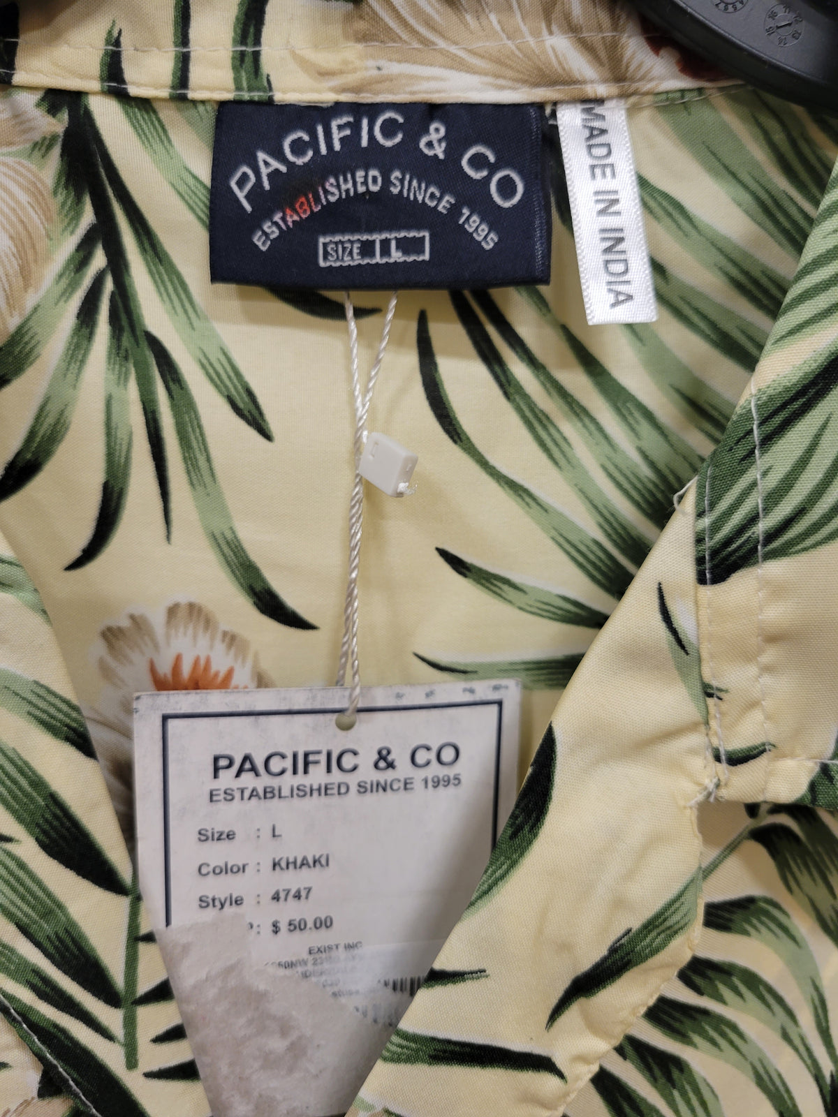 Pacific & Co, Tropical Shirt, size Large