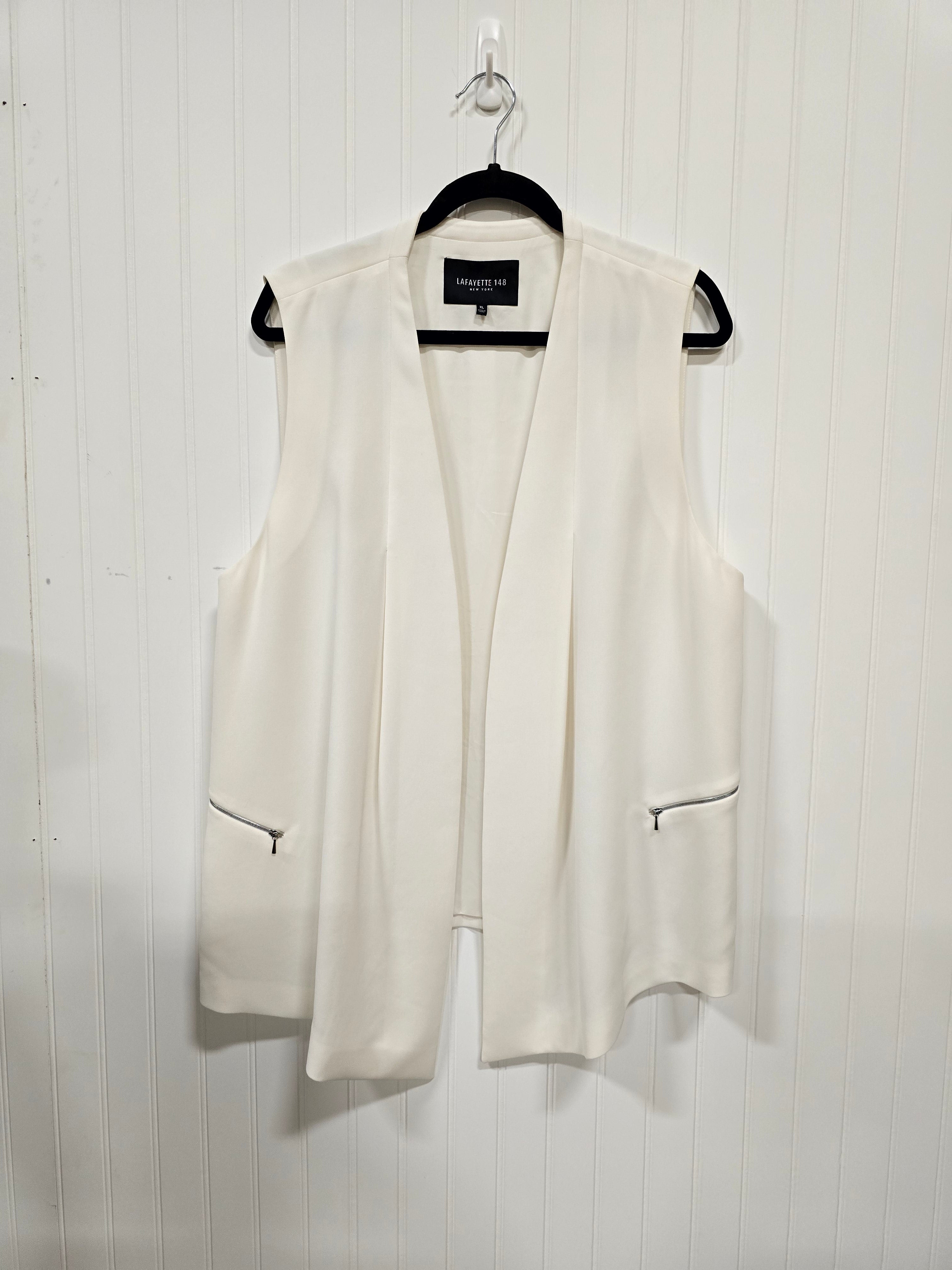 Lafayette 148, Vest, size XL