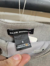 Load image into Gallery viewer, Club Monaco Grey Wide Leg Capri
