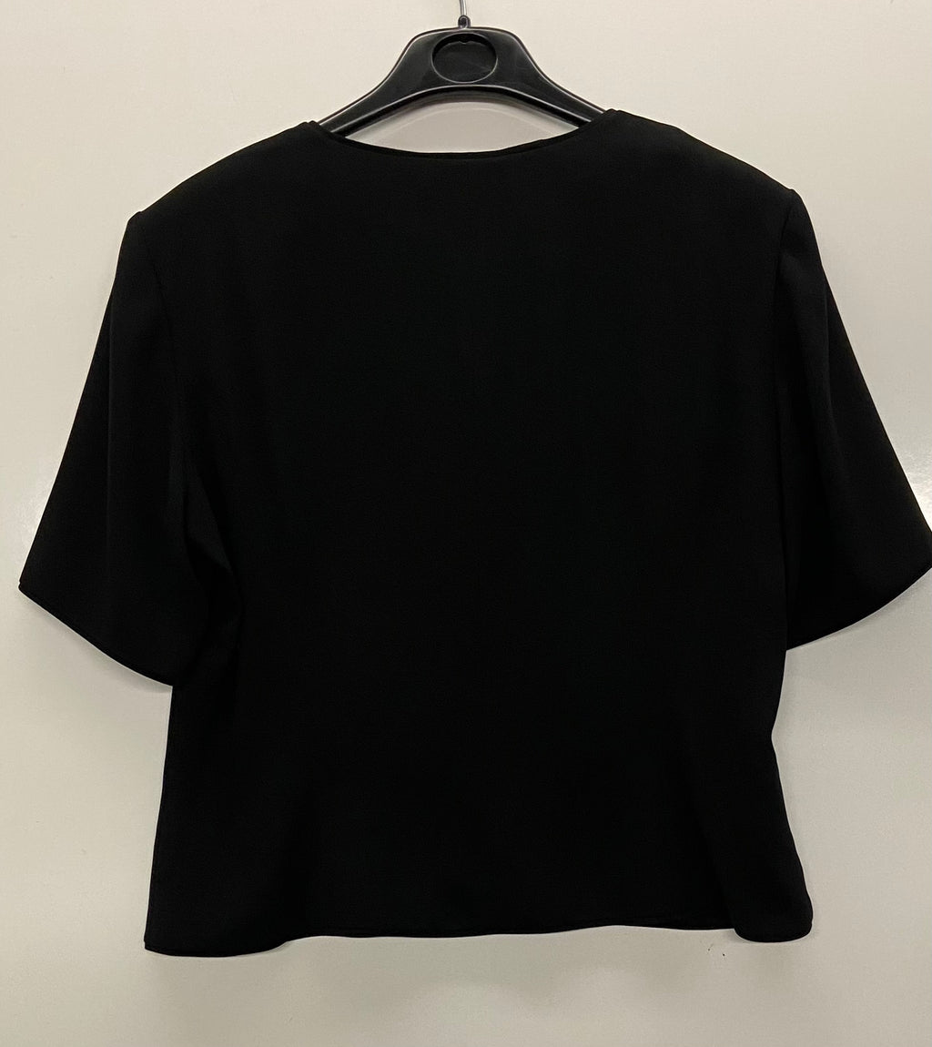 Jaeger, top, size 6
