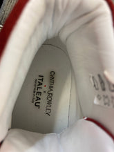 Load image into Gallery viewer, Italeau by Cynthia Rowley, shoe, size 40
